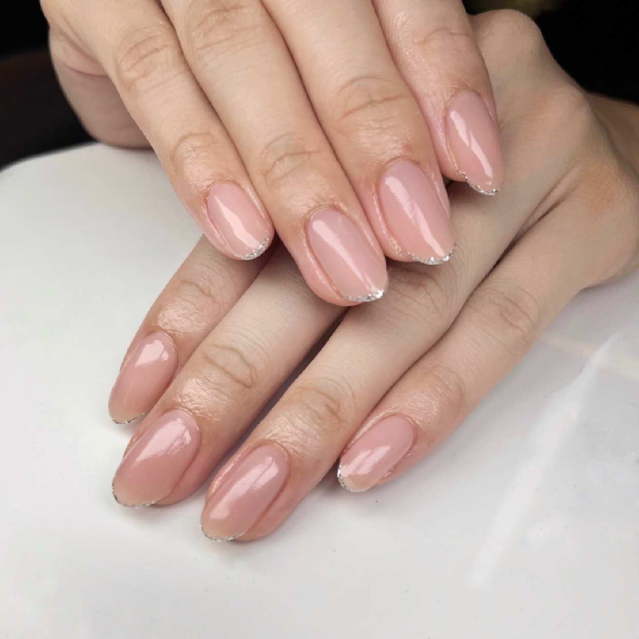 【ご新規様限定☆オフ1200円】🎀人気のカラーフレンチネイル🎀