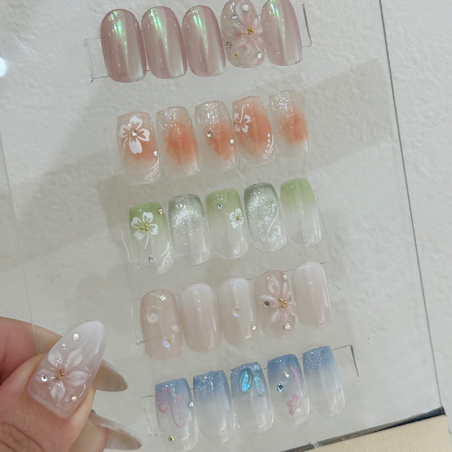 ✧プルメリアorハイビスカスネイル✧ 𝘱𝘢𝘳𝘢 𝘨𝘦𝘭