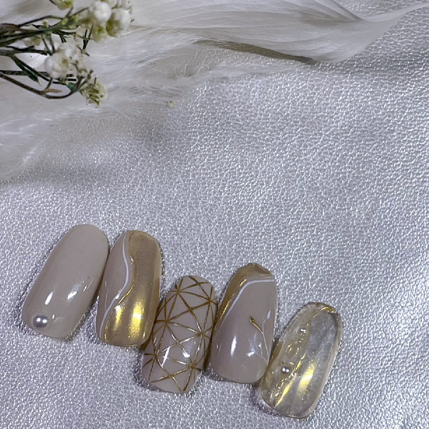 成人式ネイル♪振袖に似合う華やかな指先に♪¥10480