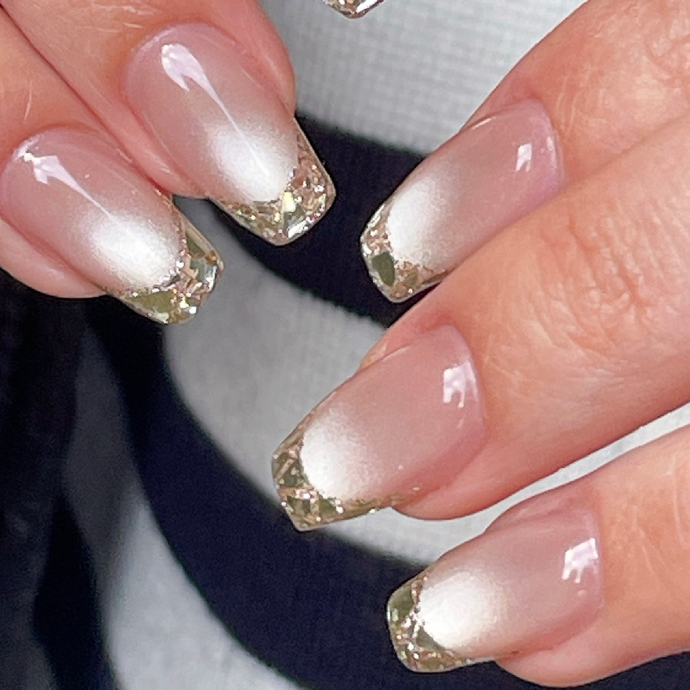 大人女子に人気💓ガラスフレンチネイル