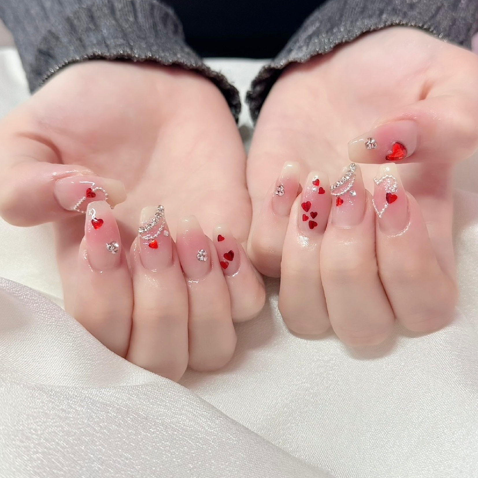 ちゅるん春ネイル🌸チークネイル💞