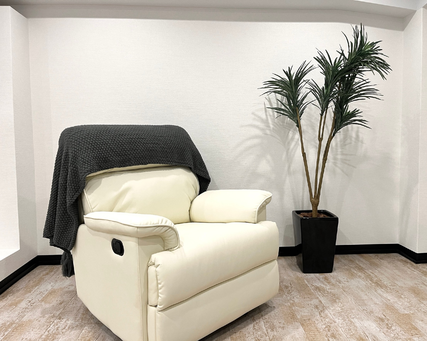 TRUNAIL&EYE 大船店