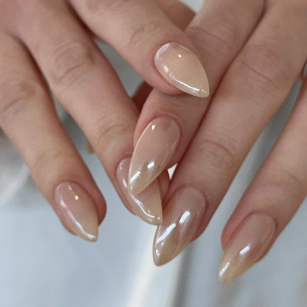 初回オフ半額✨ミラーネイル🫧￥7,000