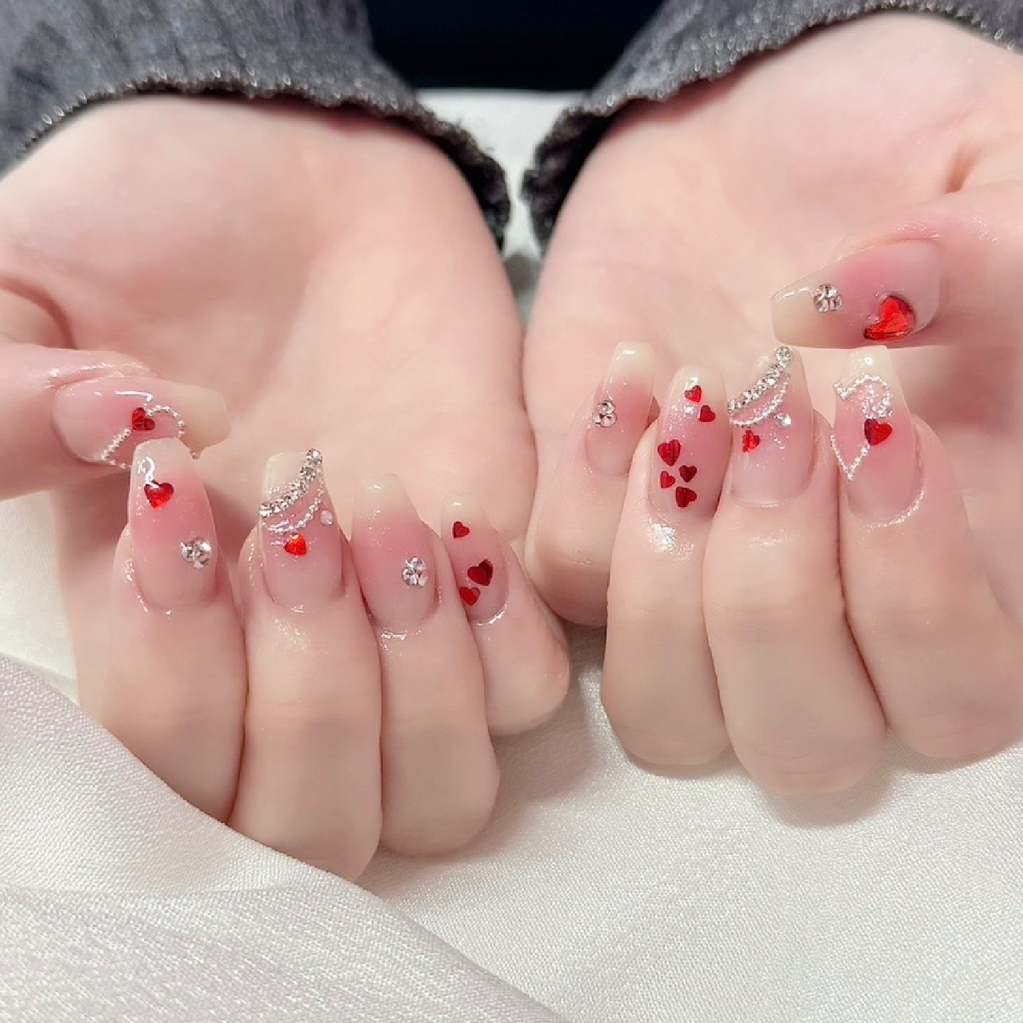 ちゅるん春ネイル🌸チークネイル💞