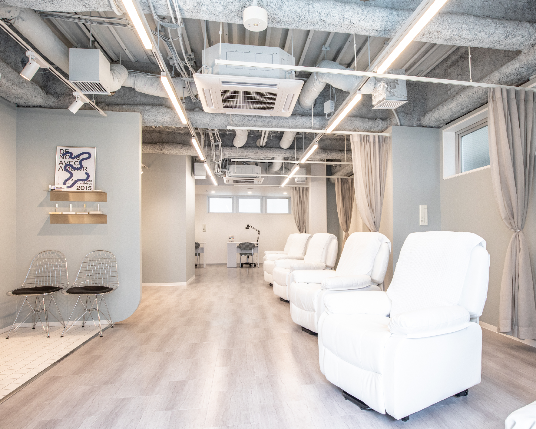 eight eyelash&nail 横浜店