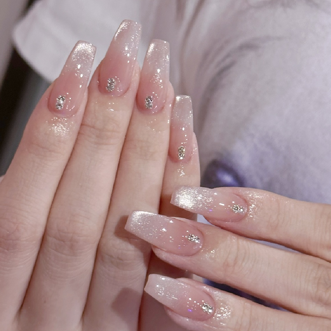 チップ長さだし✨自爪を透けない究極の透明感マグネット✨美フォルム付き