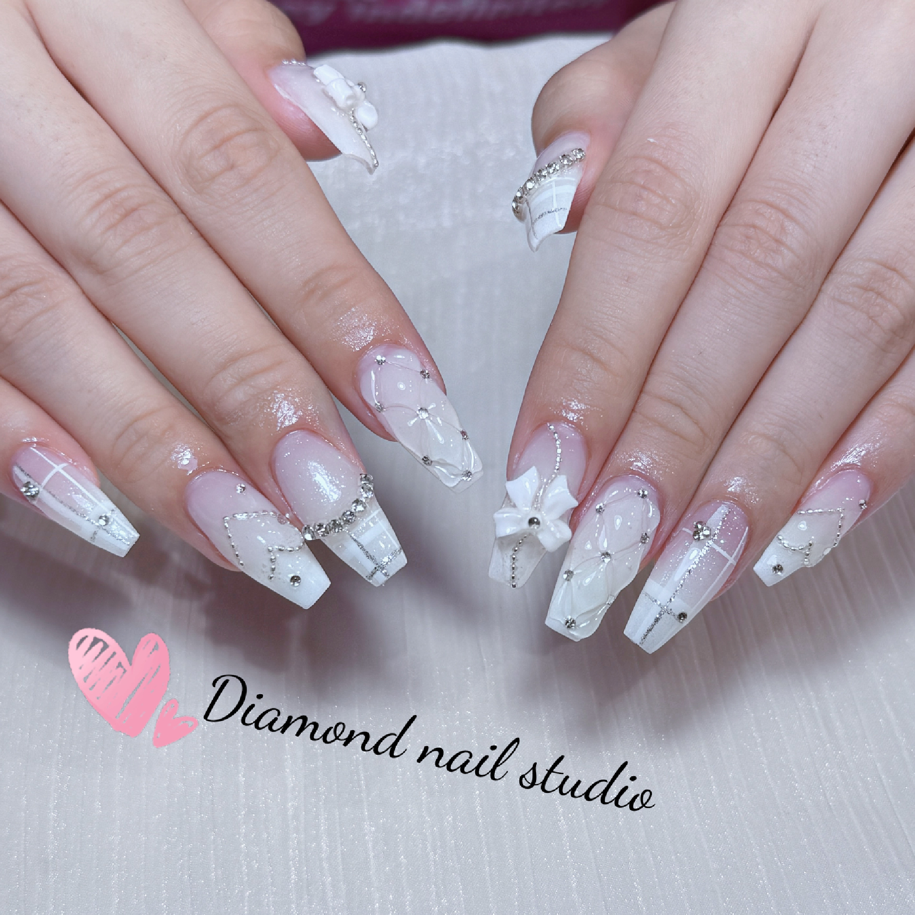 🌈★1月限定オフ無料★チップ長さ出し持込デザイン★ゴージャス