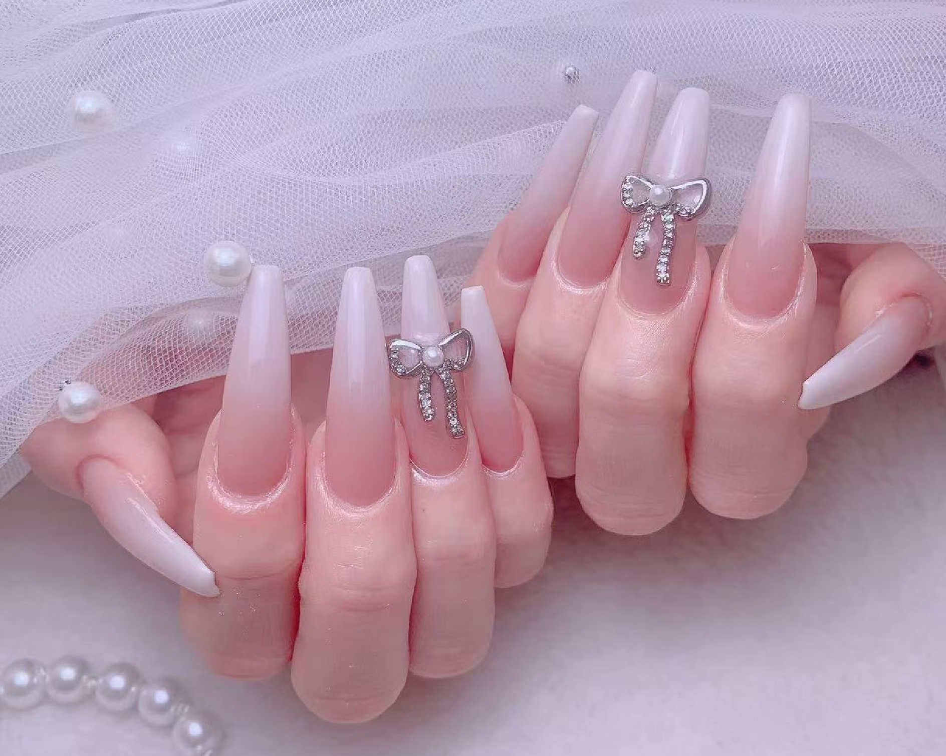 ネイルサロンロータス池袋店