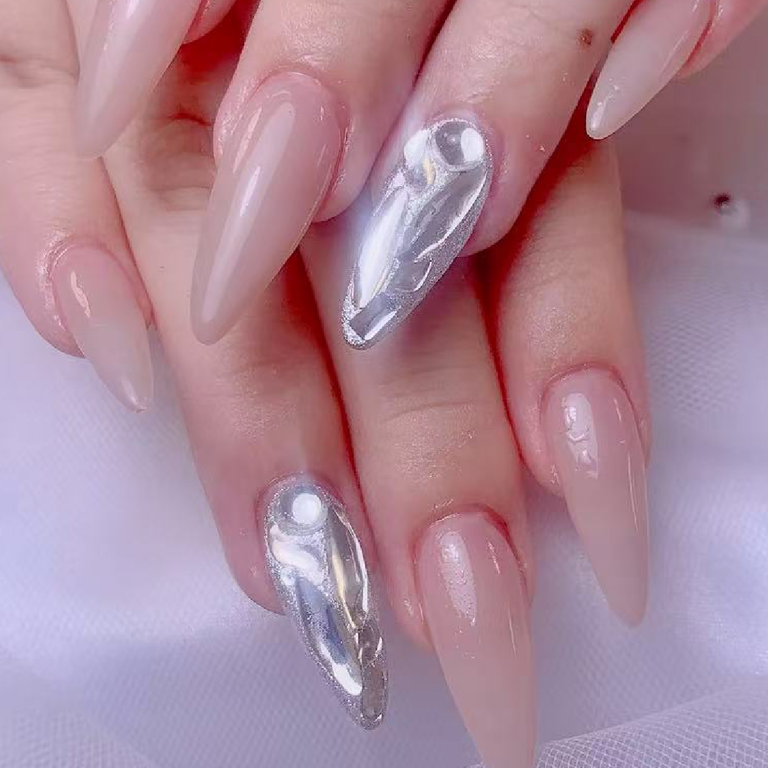 チップスカルプ長さだしワンカラー＋ストーン埋め尽くし2本