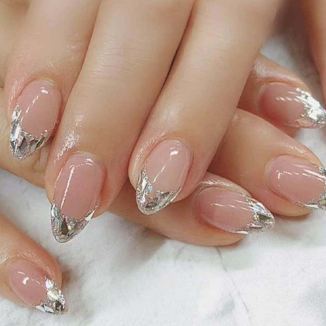 ガラスフレンチネイル