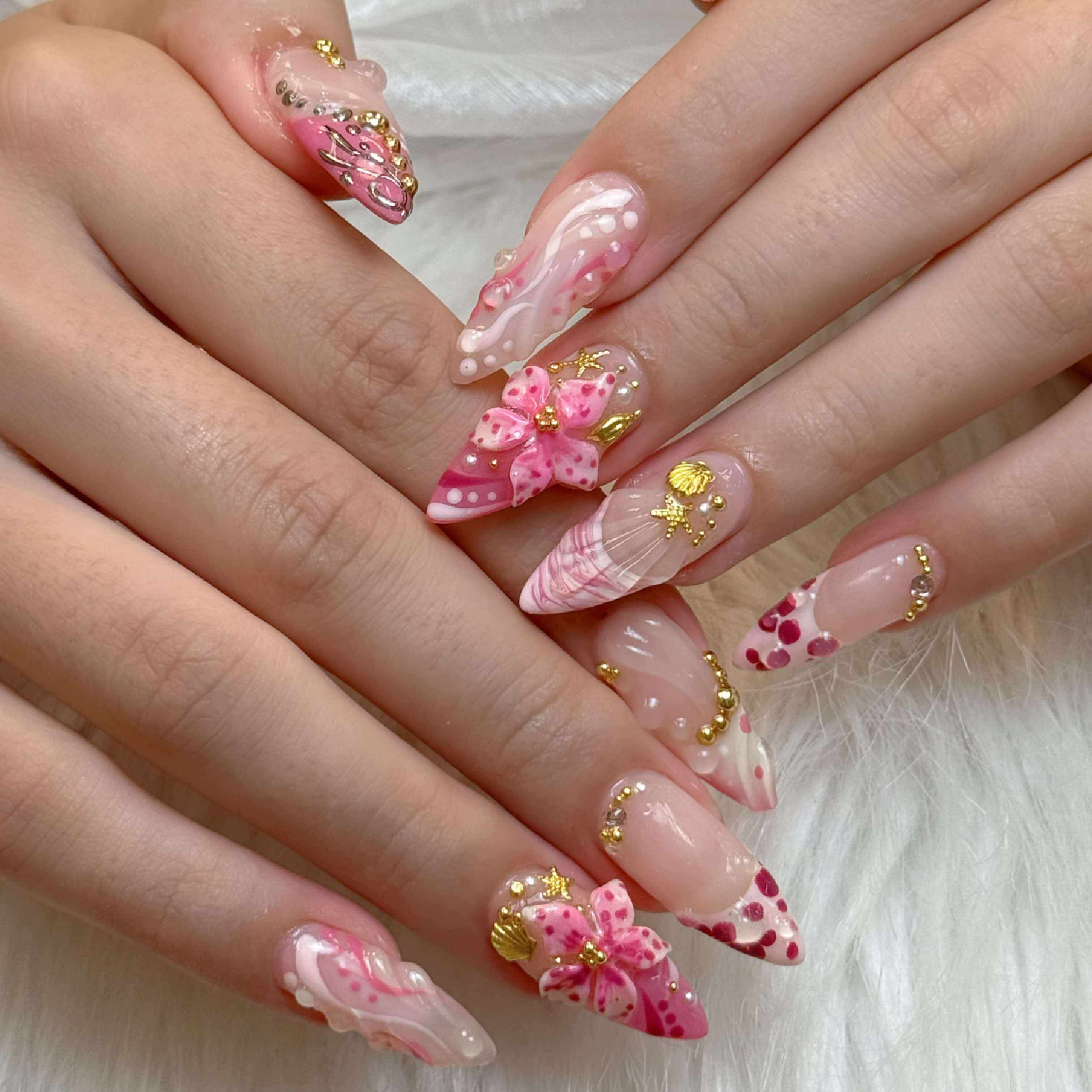 立体感バッチリの3Dフラワー🍄チップでしっかり長さ出し🍀アートやり放題・パーツ付