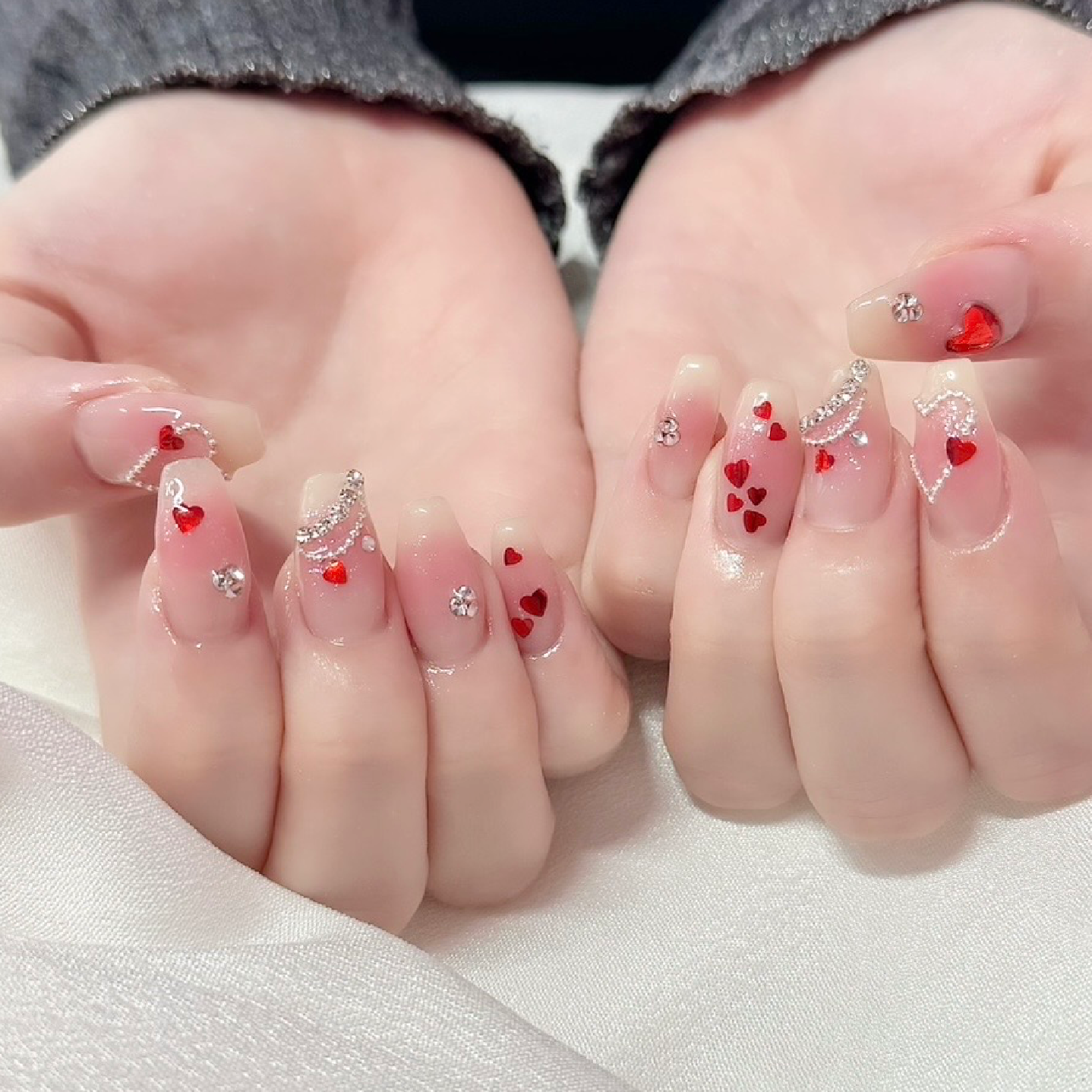 ちゅるん春ネイル🌸チークネイル💞