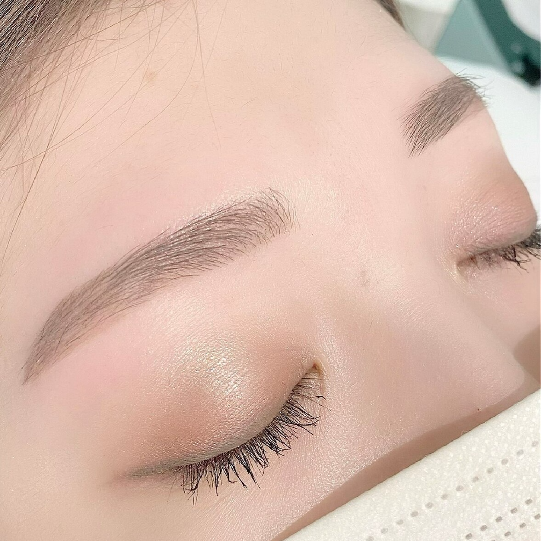美眉スタイリング＋顔WAX脱毛1カ所