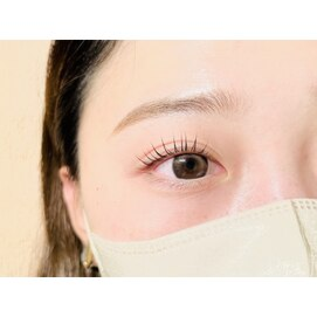 【再来】パリジェンヌラッシュリフト＋集中ケアトリートメント￥6,500