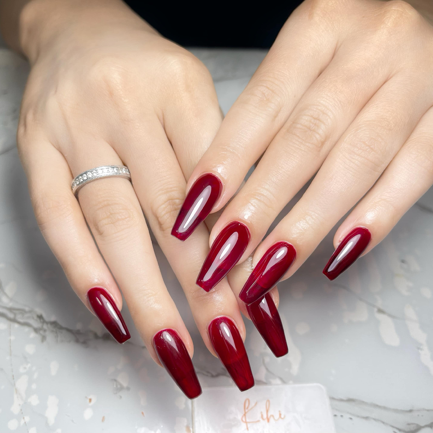 チップ長さだしワンカラーネイル