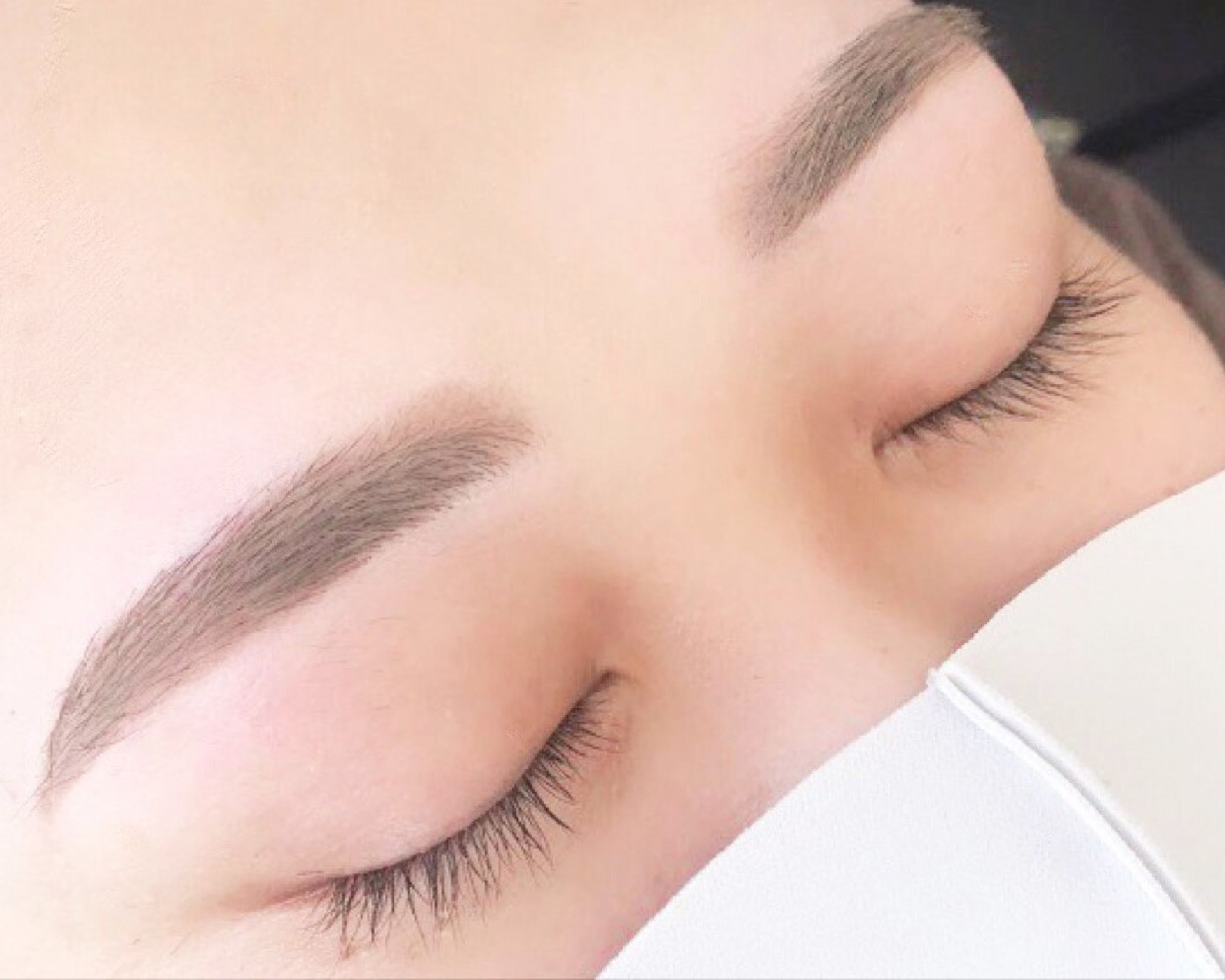 eye and brow meme salon 梅田