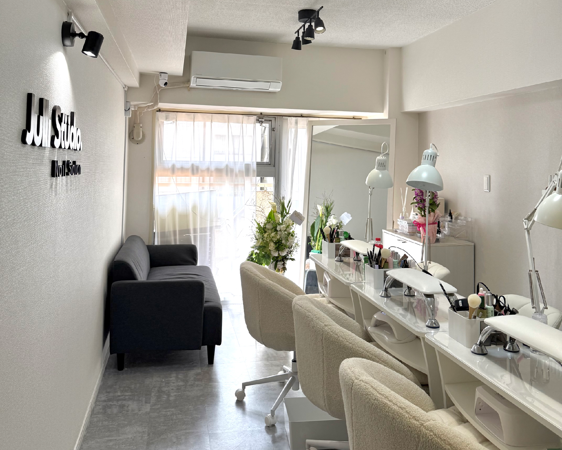 Julli Nail Studio