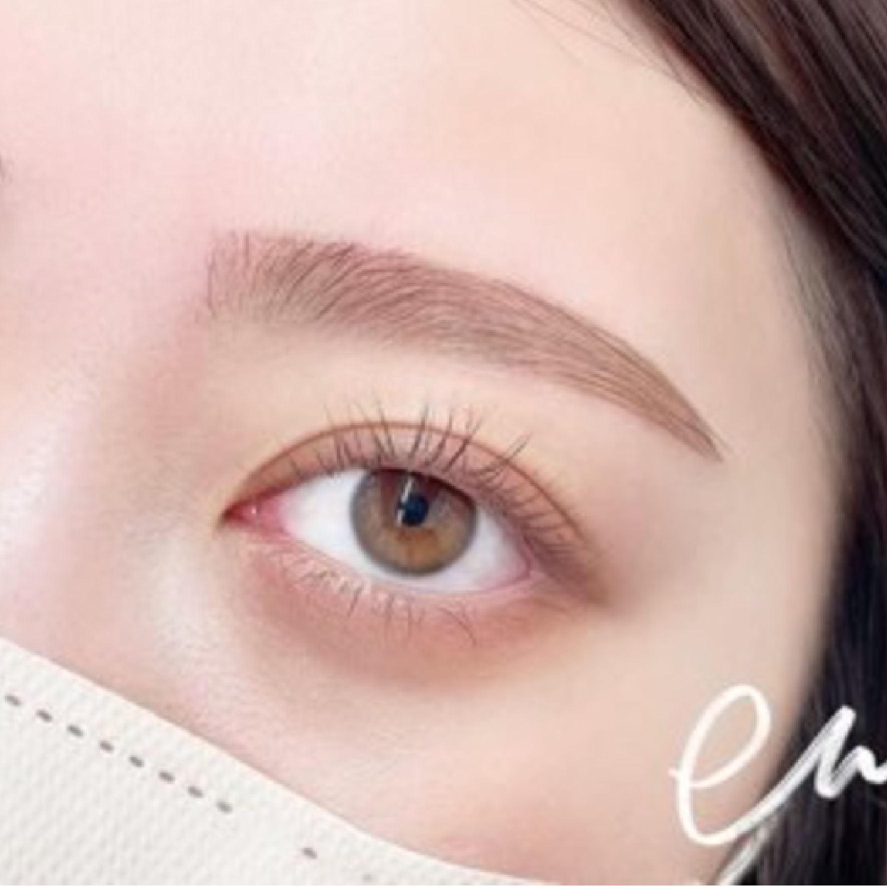 眉毛アイブロウWAX + 眉カラー + まつ毛パーマ ¥14700