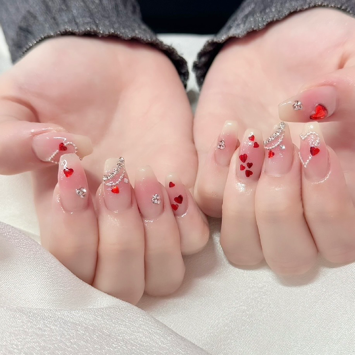 ちゅるん春ネイル🌸チークネイル💞