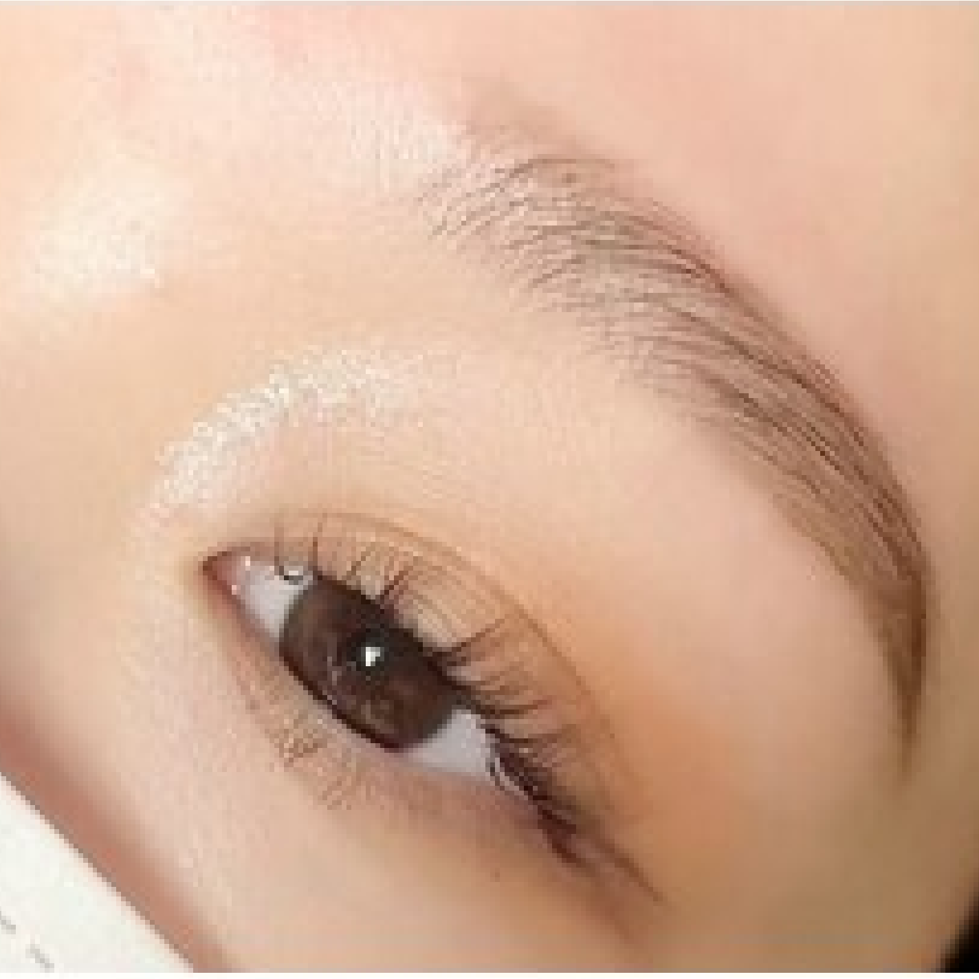 【◎オススメ◎】王道平行眉♪眉毛WAX＋眉スタイリング￥3,900