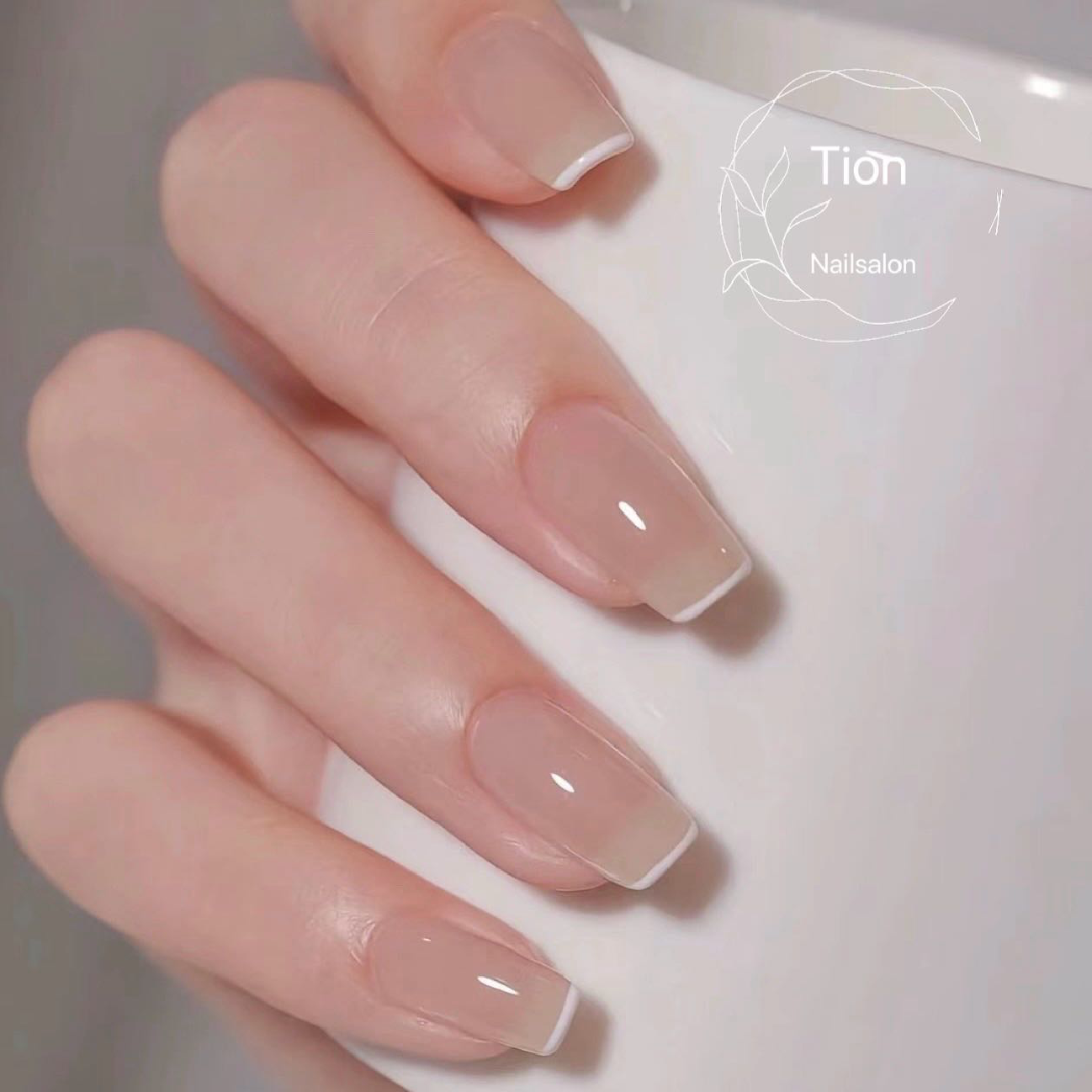【Hand】マグネットワンカラーと先端ラインで上品なきらめき 6600円