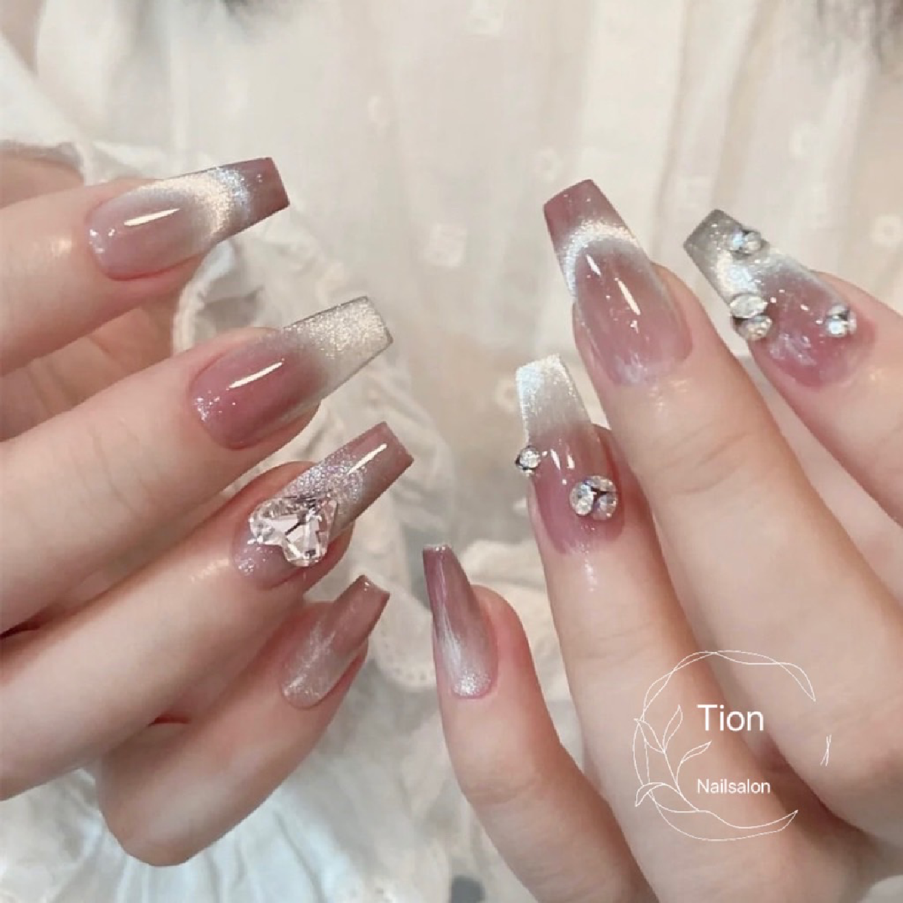 【Hand】チップスカルプ※マグネットフレンチ+つけ放題 ¥11980