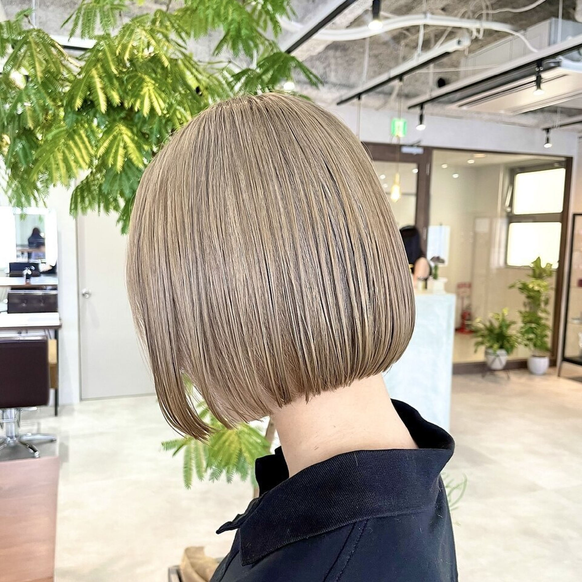 【透明感抜群】ブリーチダブルカラー＋カット＋トリートメント