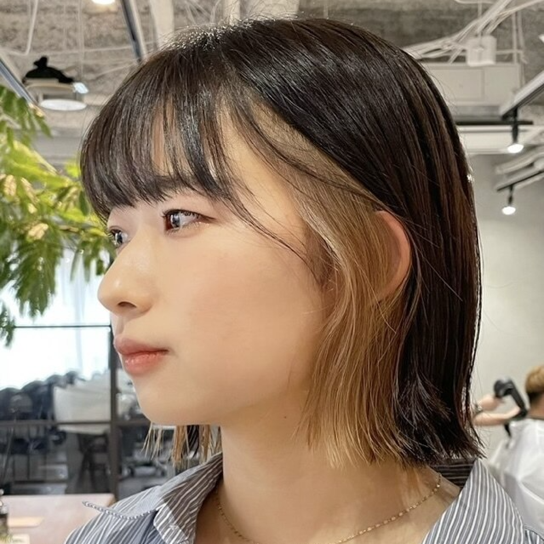 【イヤリングカラー】インナーカラー+全体カラー+トリートメント