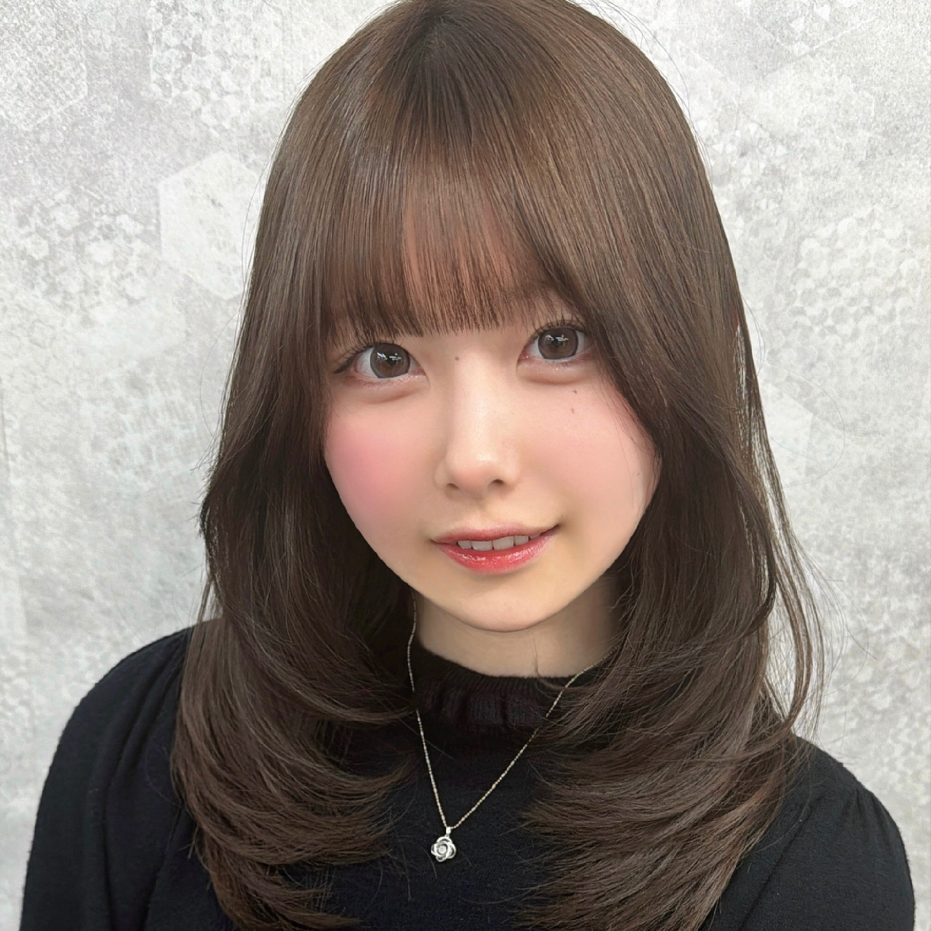 【顔周りで中顔面短縮♪】髪質改善PremiumTR+小顔カット_￥15000→