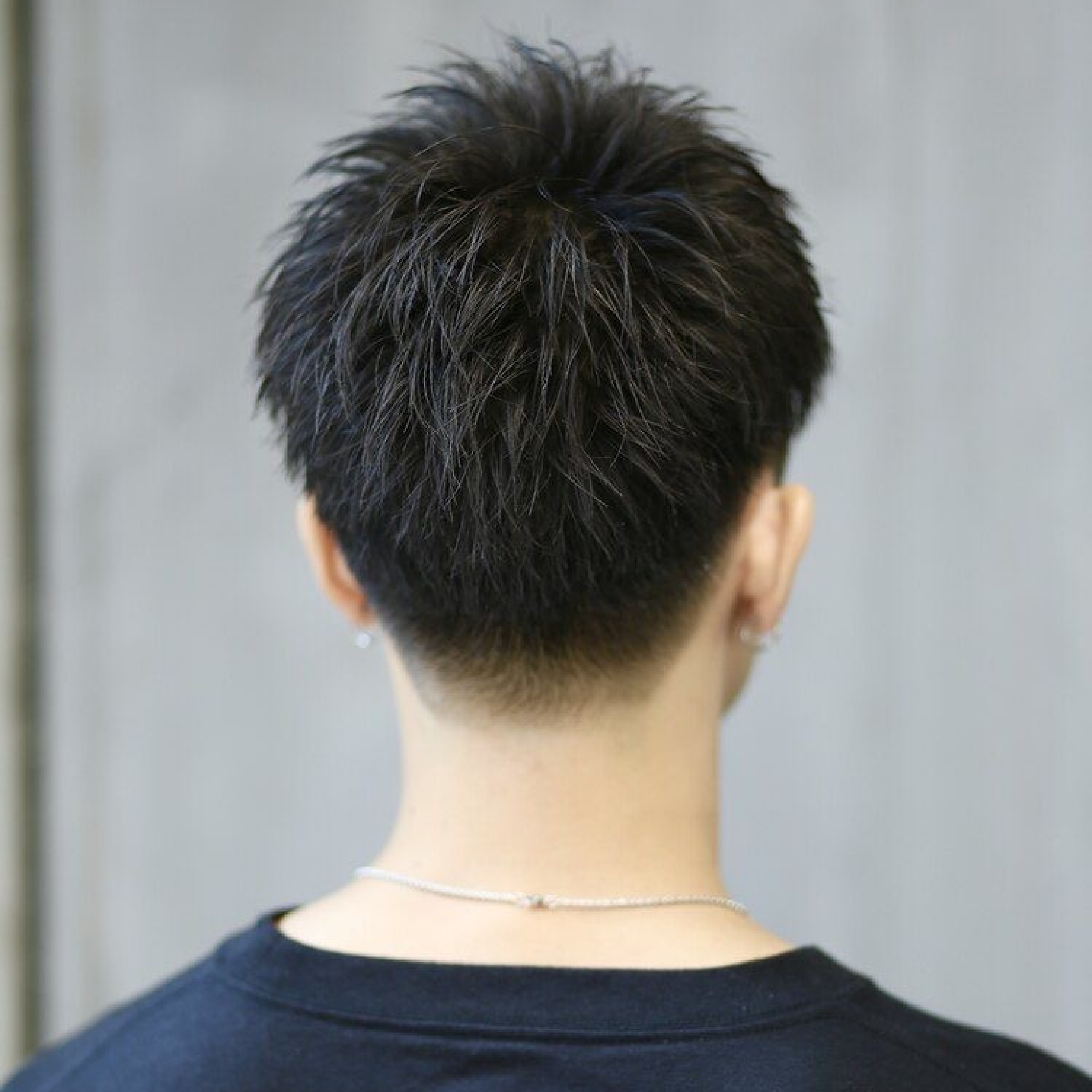 【平日早朝】清潔感を大切に！メンズカット＆眉カット※別途指名料