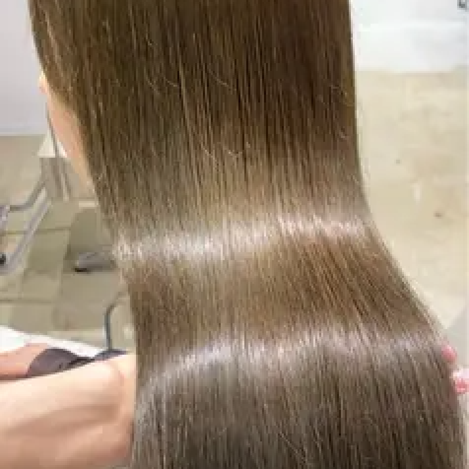 つやつやで透明感💭🫧✨透明感カラー➕TOKIO 5step トリートメント