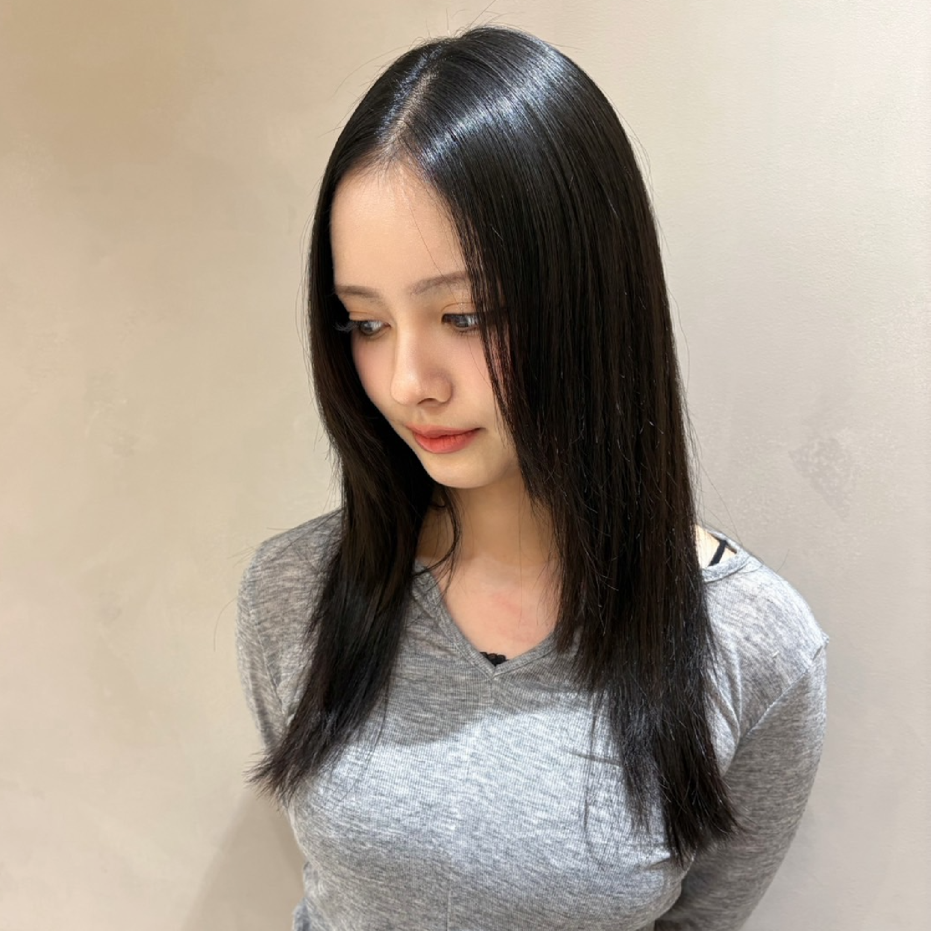 🌧️クセが気になる方へ🤔Premium艶髪ストレート(縮毛矯正)+カット