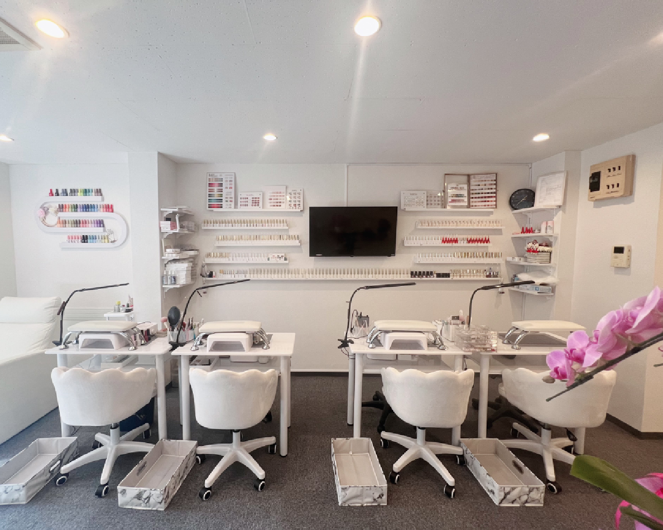 RUBY Nail 日暮里店
