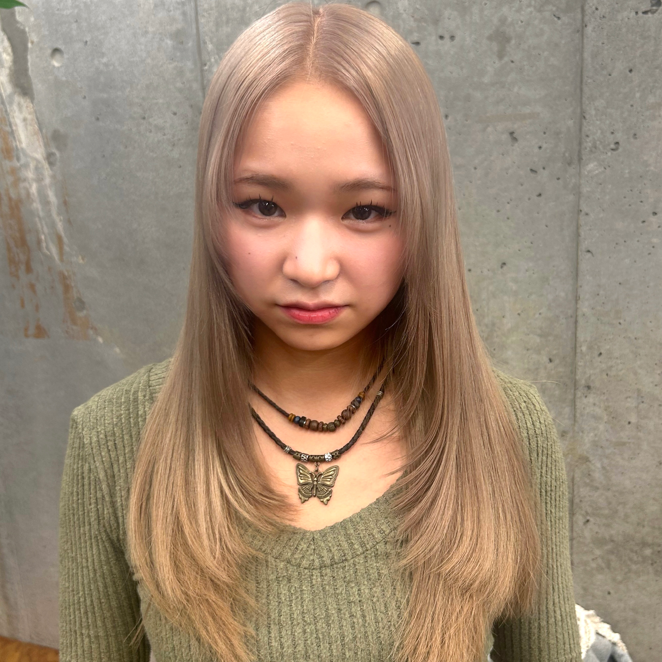 🪽【ダブルカラー】ブリーチ➕カラー➕外部補修トリートメント