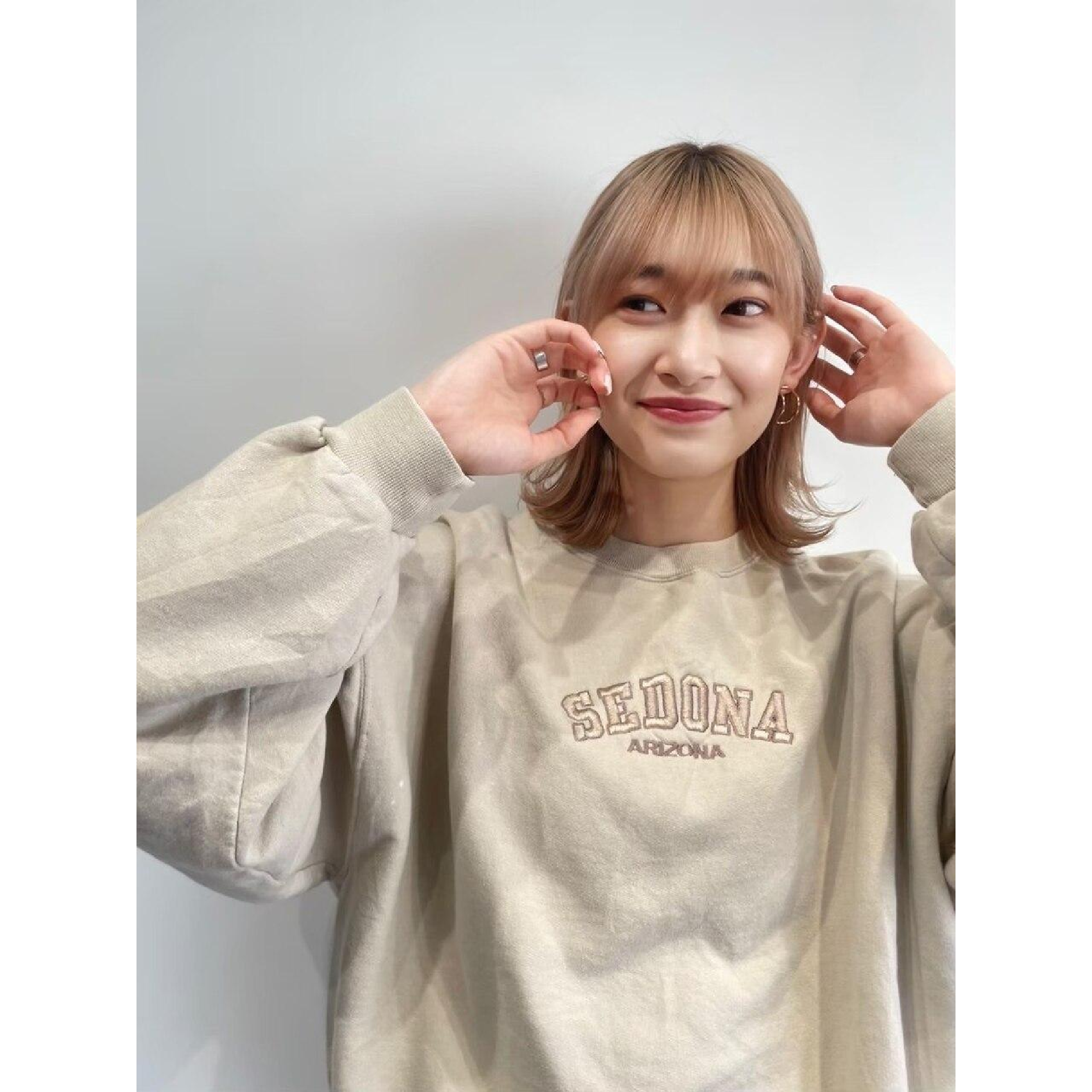 平日予約限定！！【4周年記念】カット＋オージュアトリートメント ￥8800