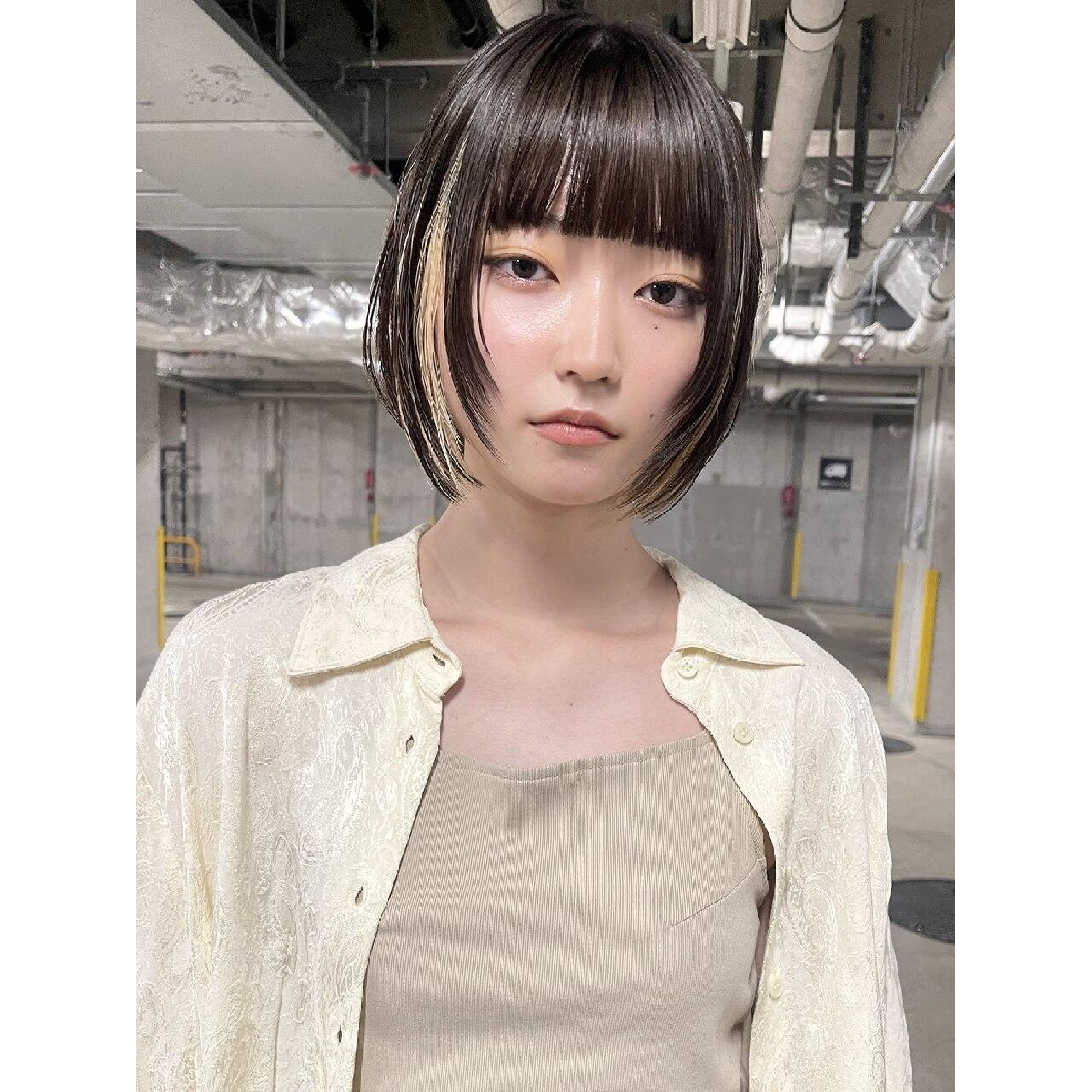 カット+イヤリングカラー+2stepトリートメント【ブリーチ1回】¥14,100