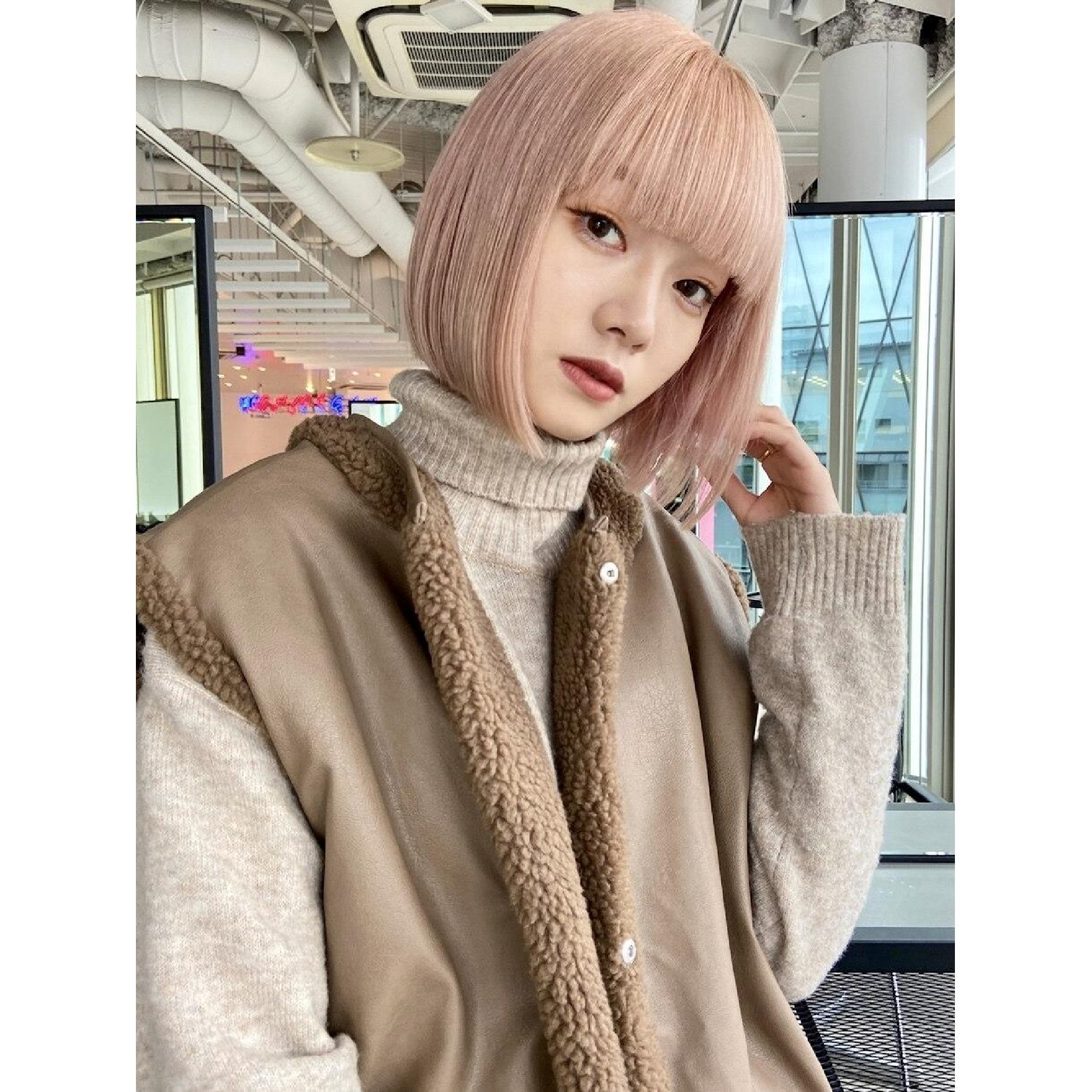 カット+インナーカラー+2tepトリートメント【ブリーチ1回込】¥14,100