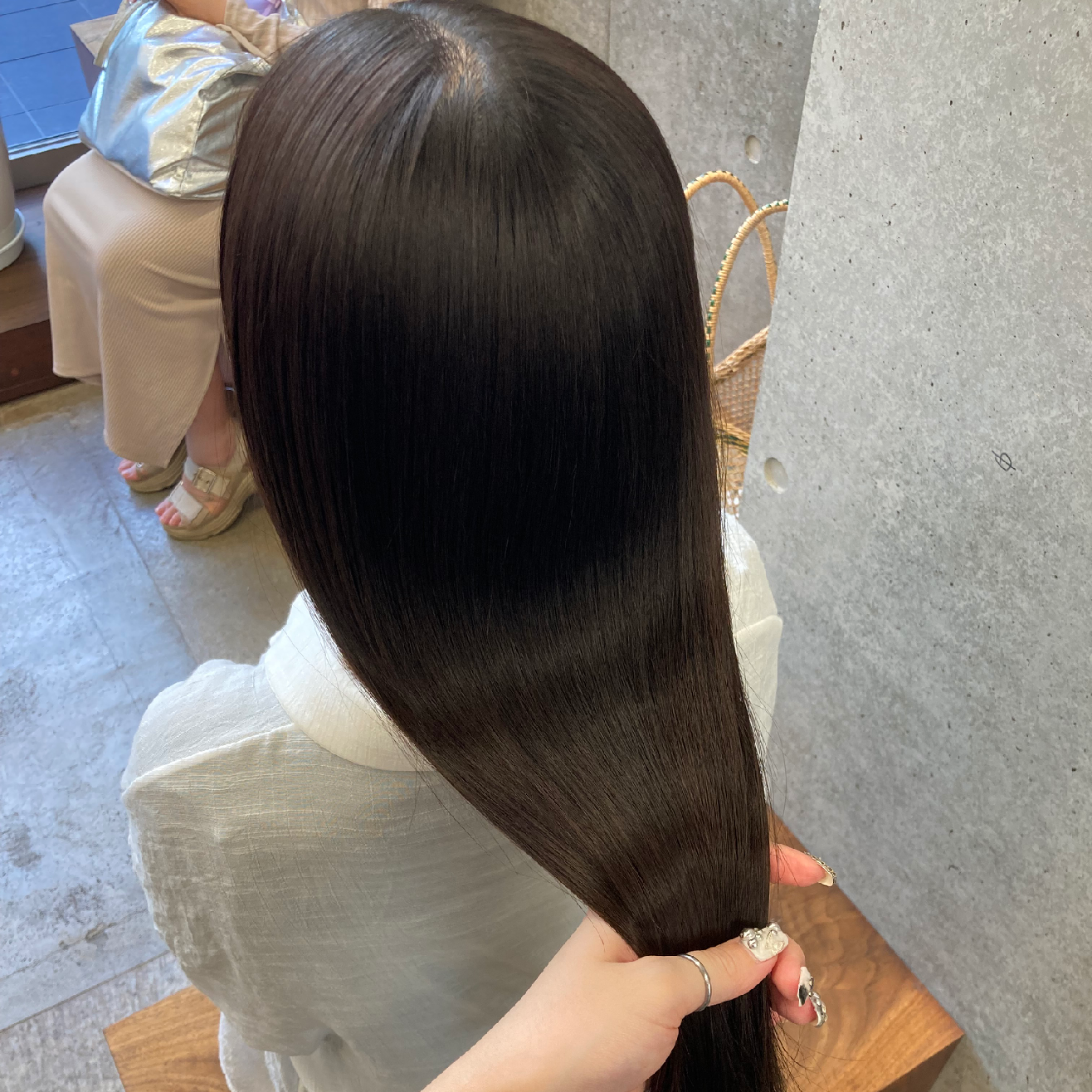 🌸最高うる艶カラー🌸+サラツヤトリートメント付き