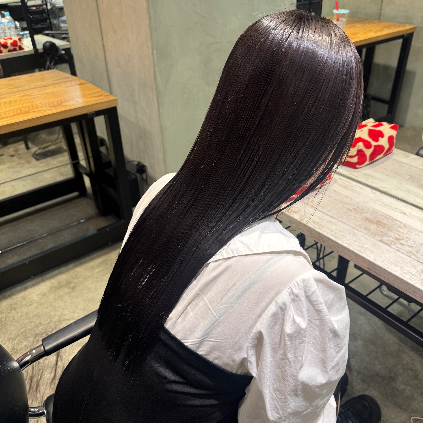 💎プルプルストレート💎縮毛矯正＋最高級ribbonトリートメント