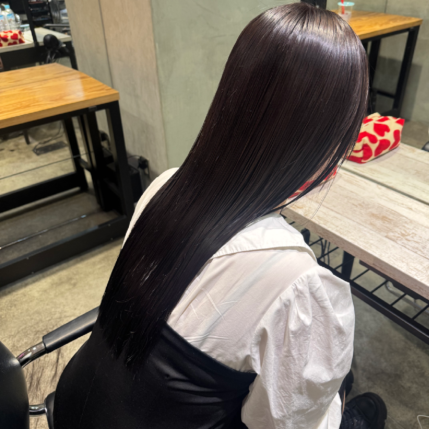 💎プルプルストレート💎縮毛矯正＋艶々トリートメント