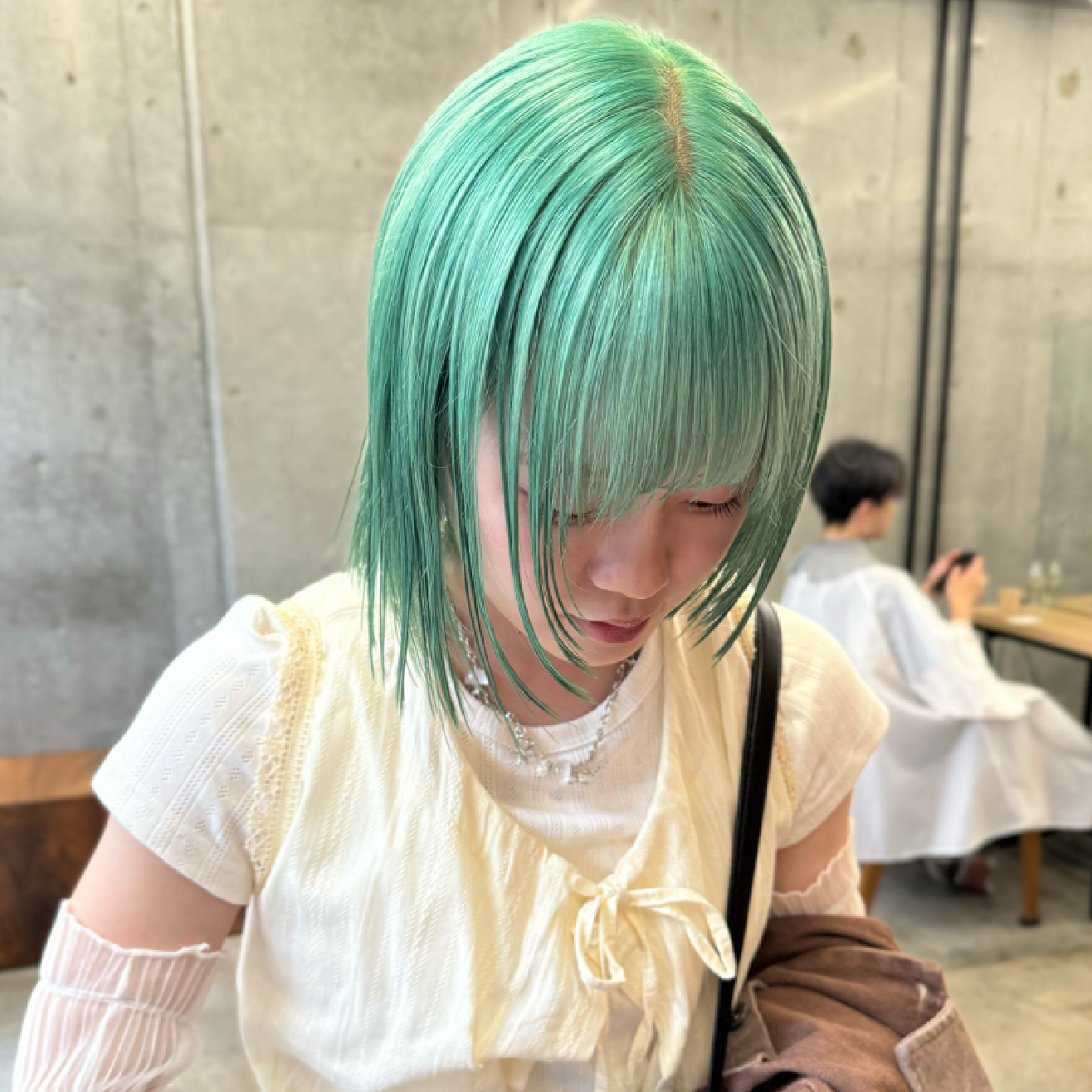 ⌇新規限定⌇カット＋ケアブリーチ＋カラー＋ウォータートリートメント
