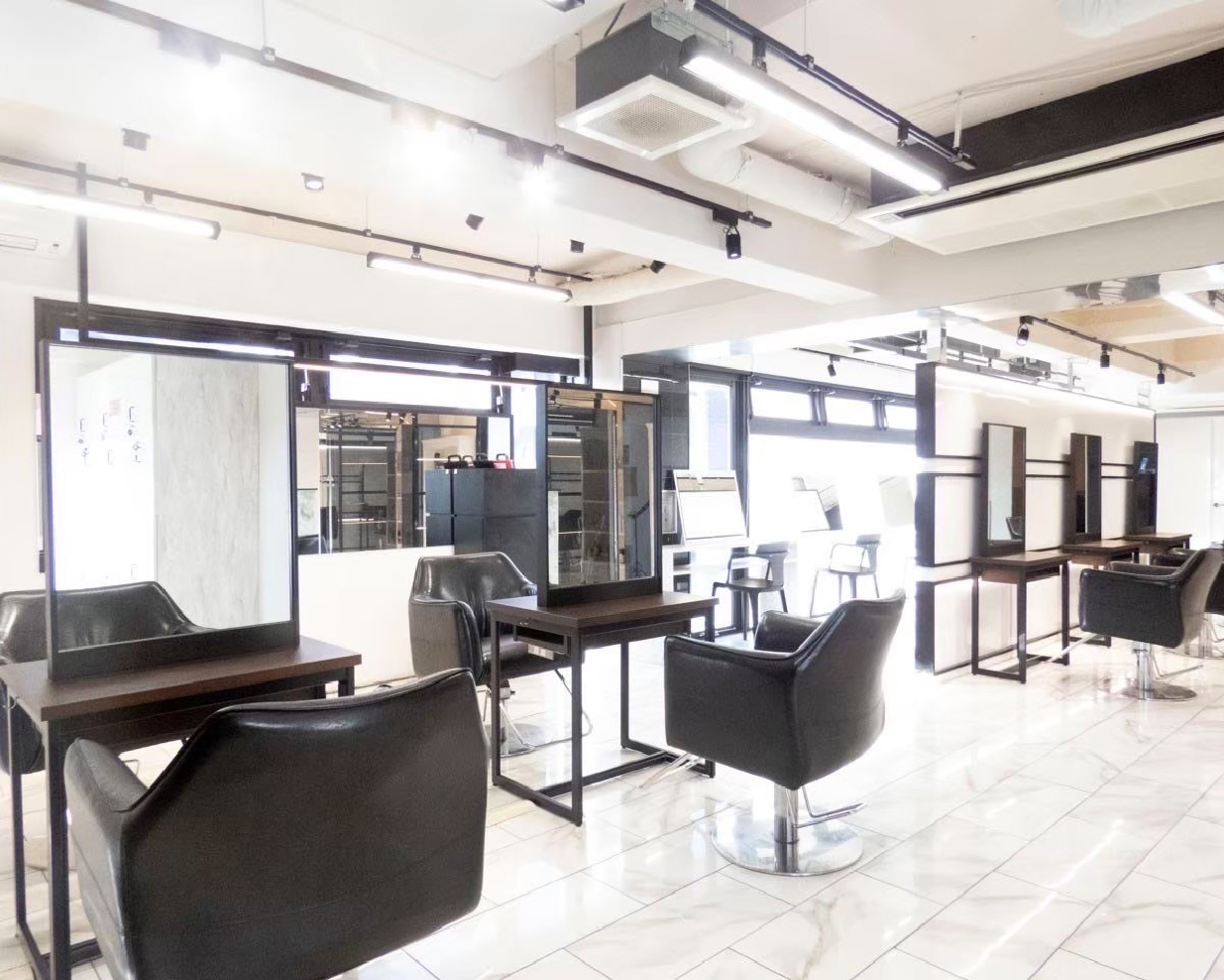 LEVIJU hair 桂店