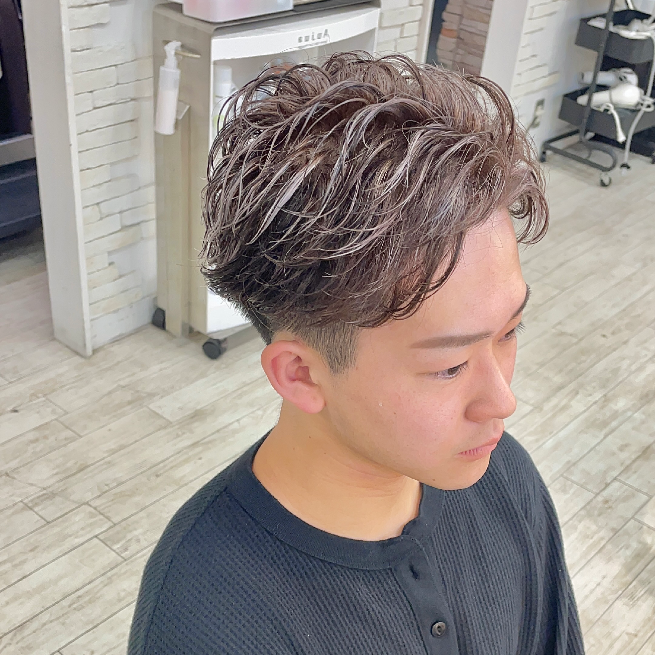 【新規限定】メンズカット＋ハイライト＋透明感カラー