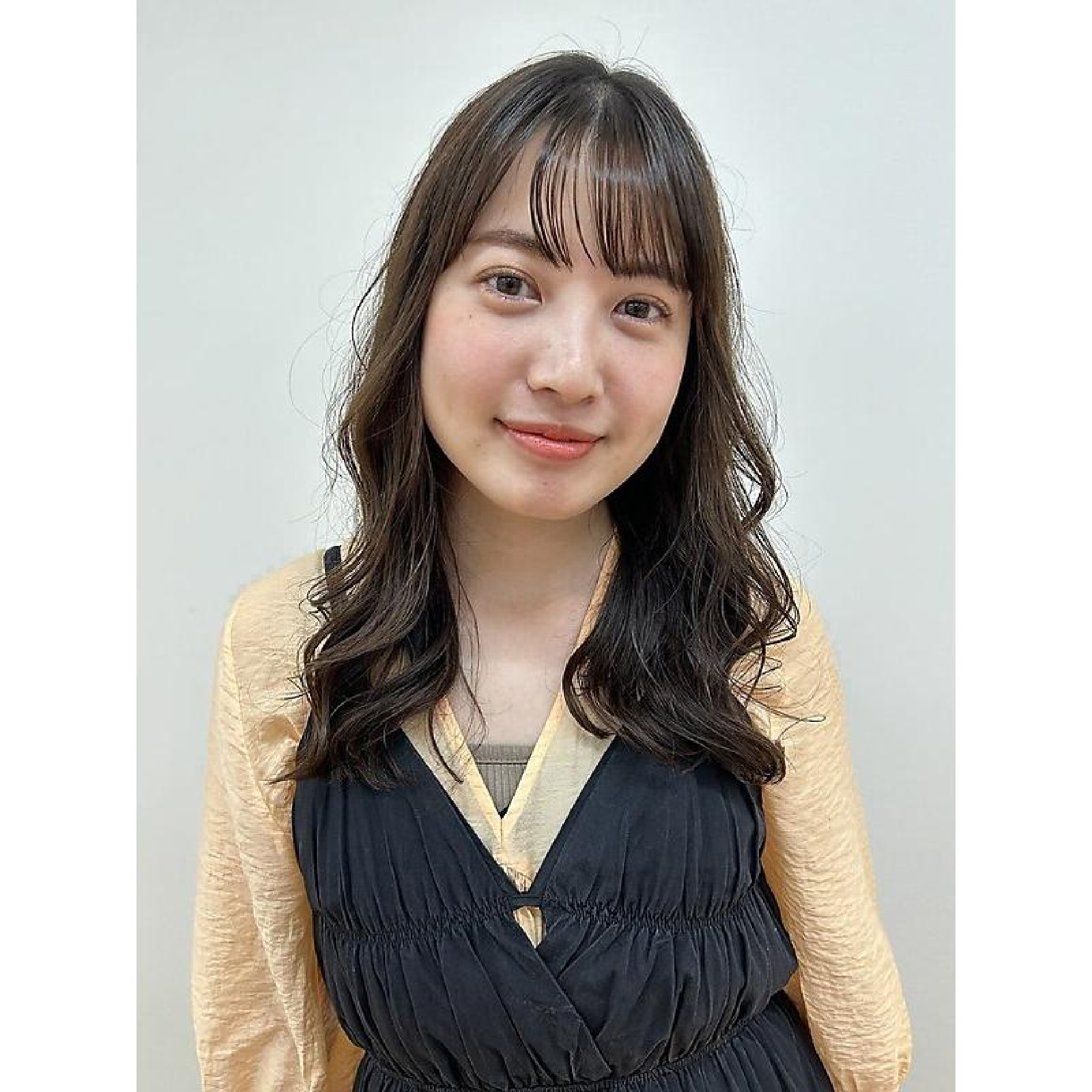 【韓国風,コテ巻き,なみまきパーマも】カット+パーマ+集中ケアトリートメント