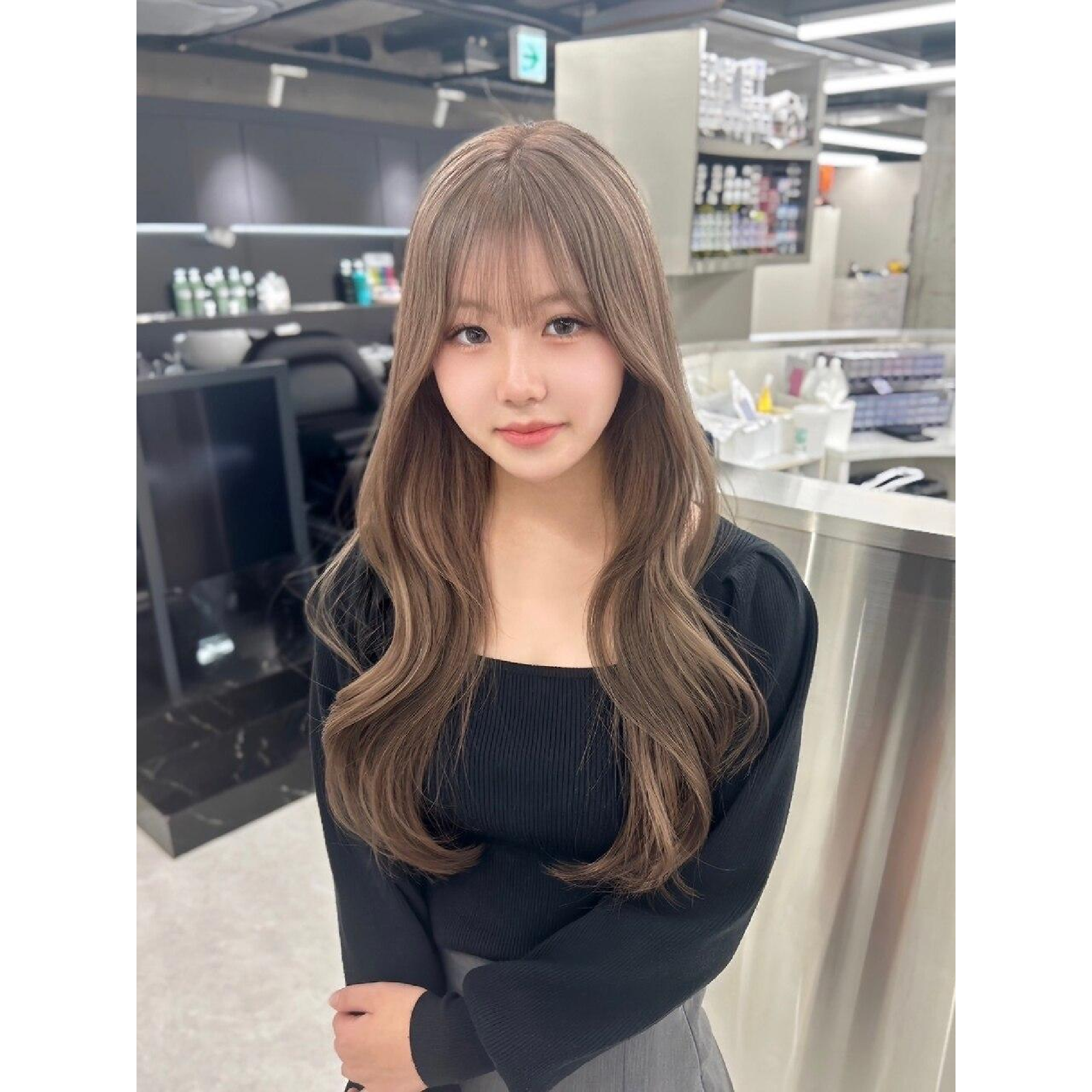 お出かけ前に♪コテ巻き+前髪カット　￥2200