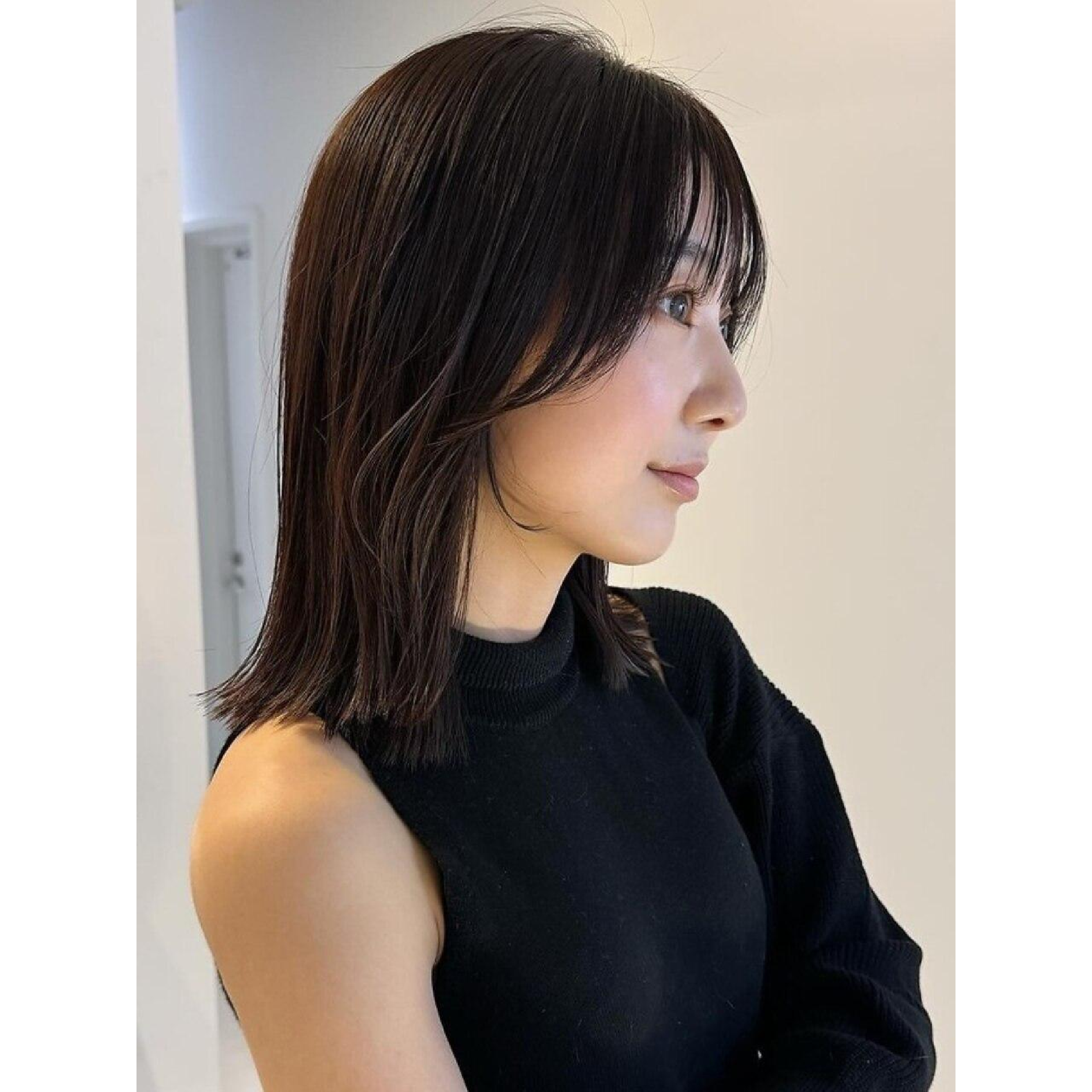 顔まわりカット＋カラー＋Aujuaトリートメント　￥7,700