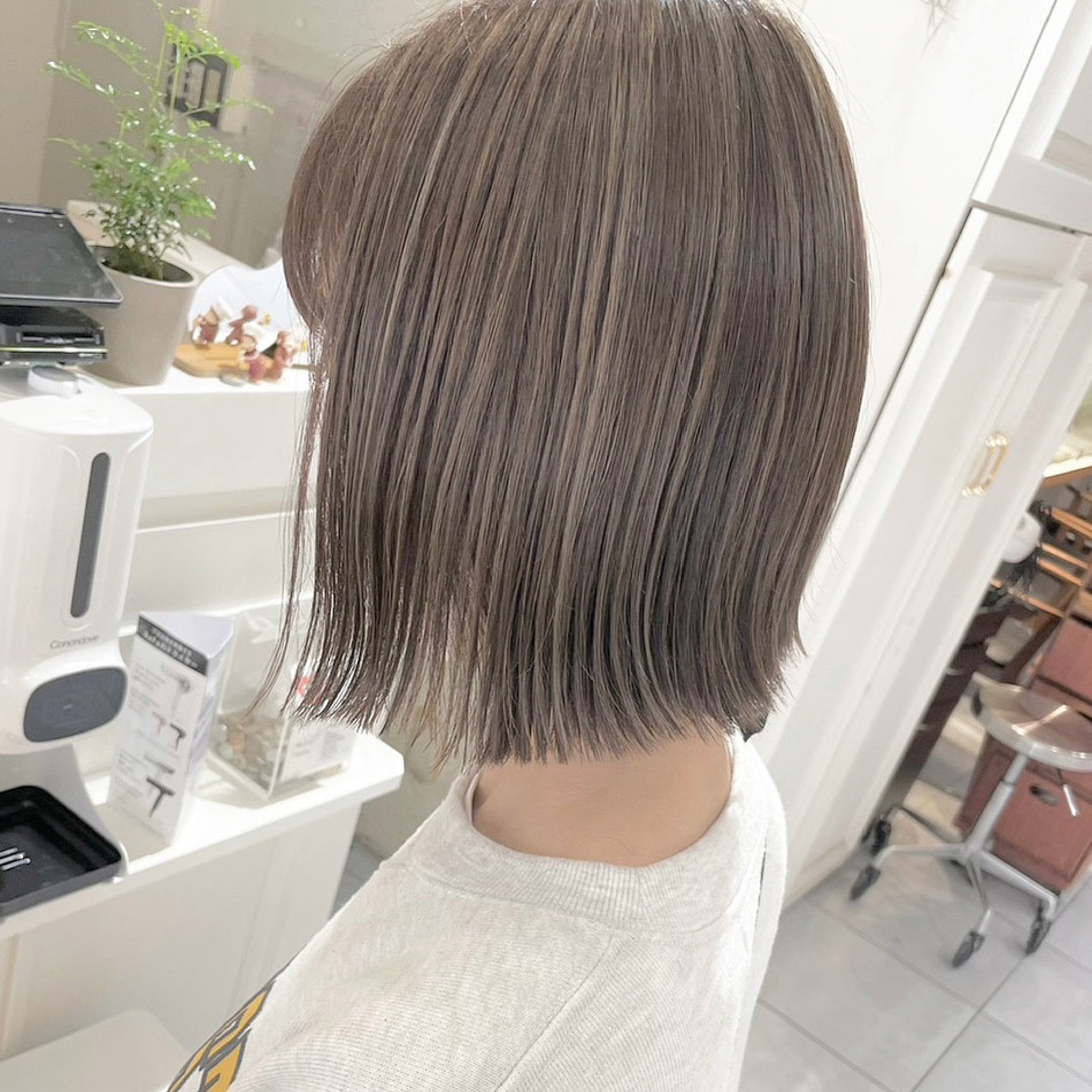 ブリーチハイライト＋カラー＋ケアTr　￥19,360→￥12,000