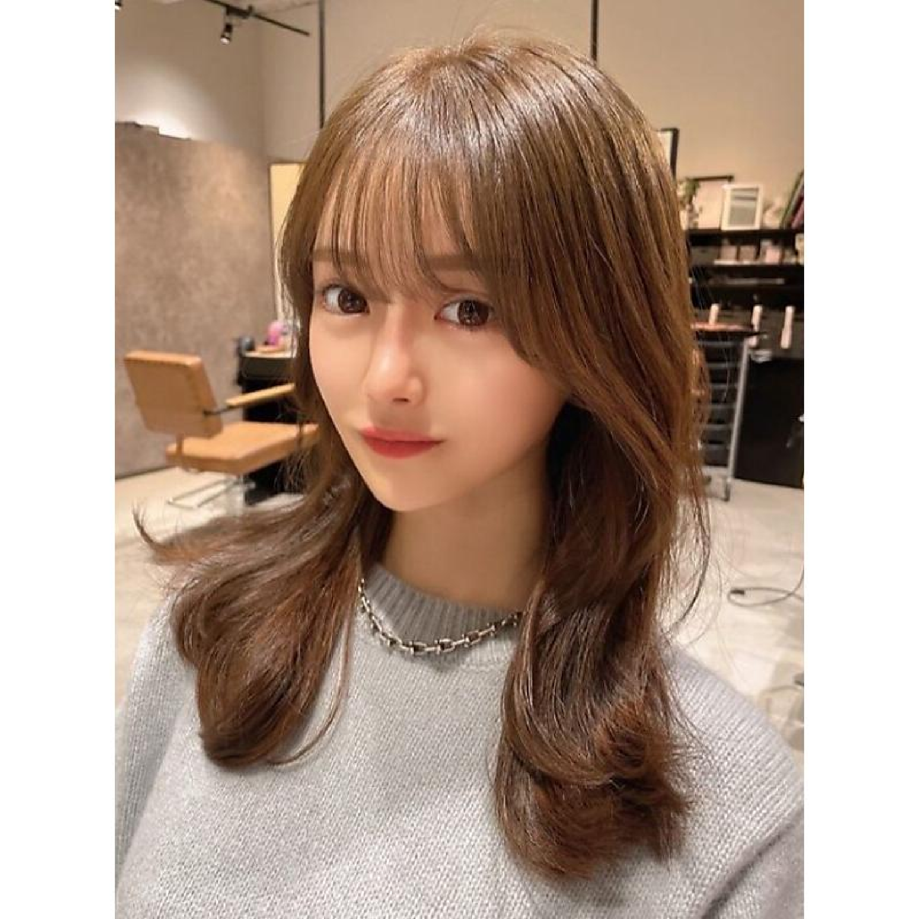 前髪+顔周りカット￥3,300