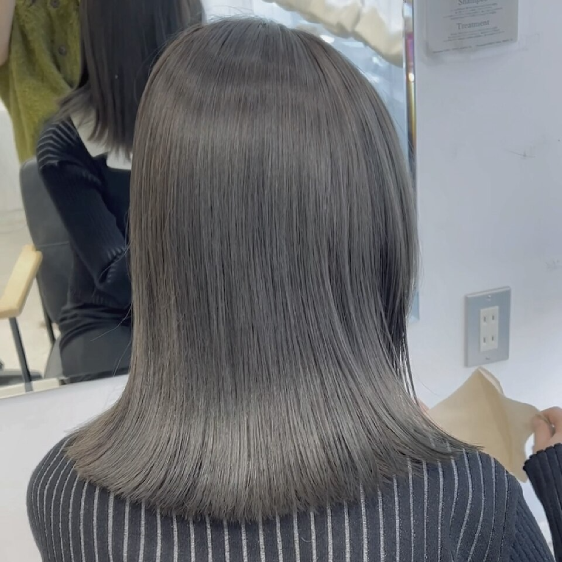 大橋担当【色素薄めカラー】カット+ブリーチなしダブルカラー￥15730