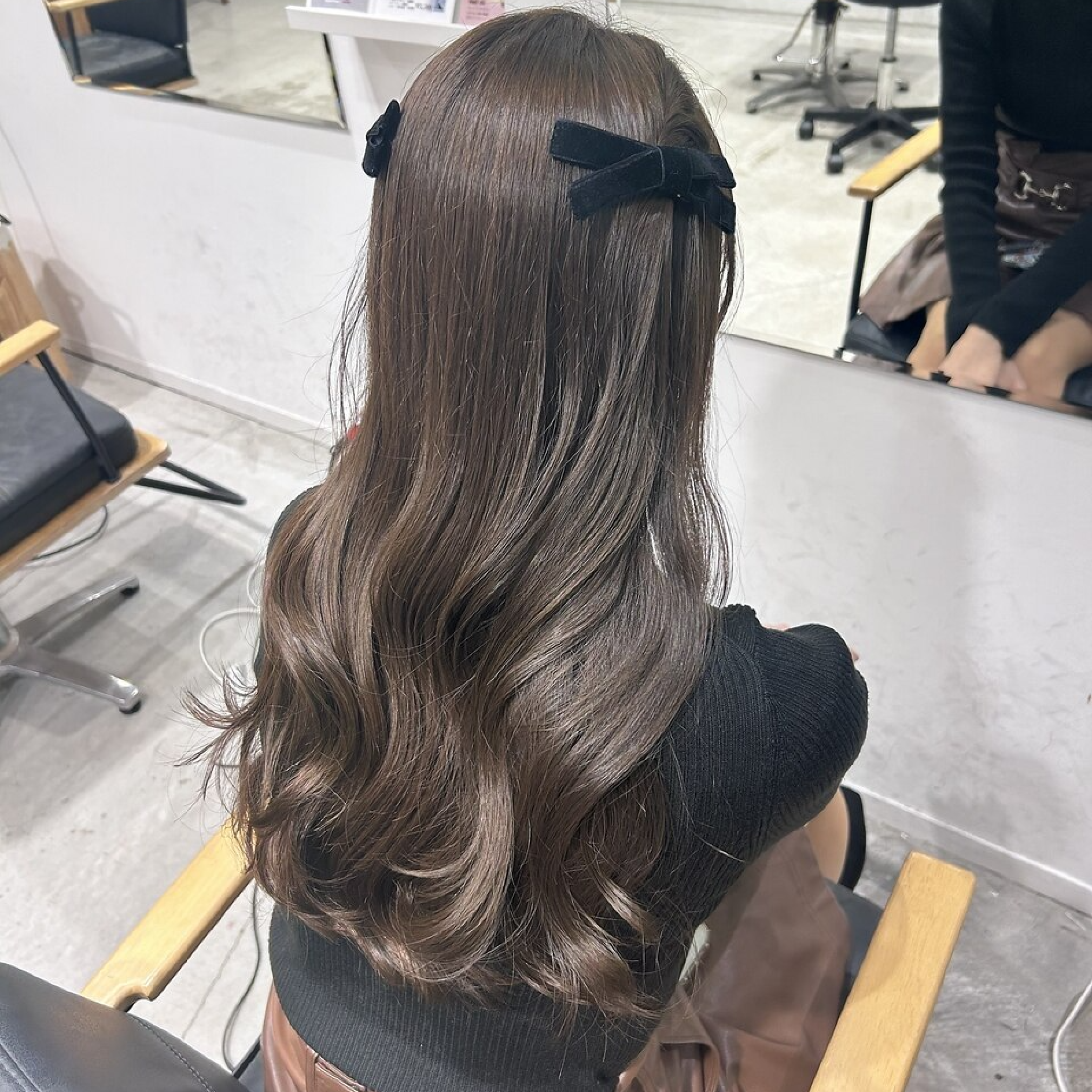 韓国系ヘア[青木担当]カット＋カラー＋ケラチントリートメント￥9830